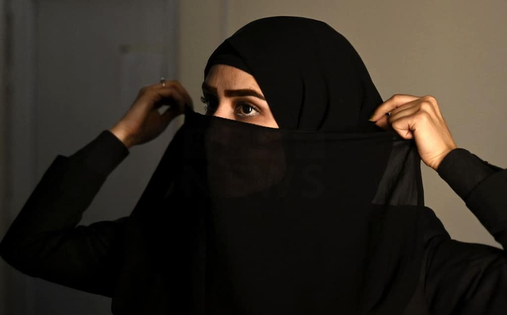 ইসলামে নারীর মর্যাদা: কুরআন ও হাদিসের আলোকে