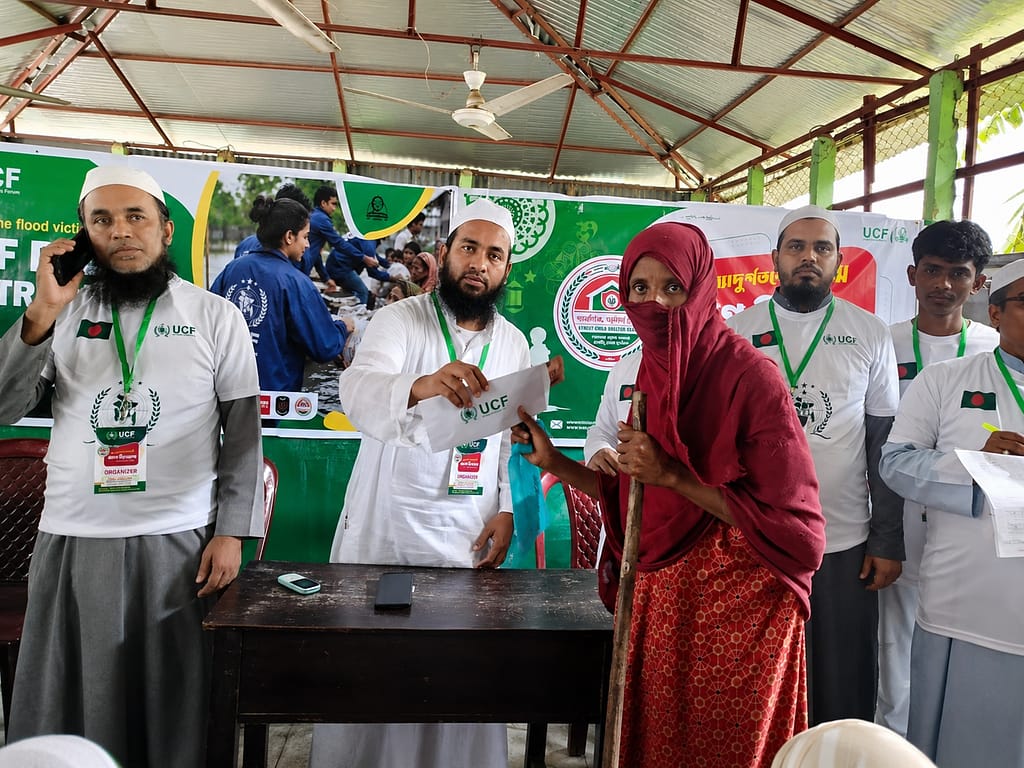 বানভাসিদের পাশে ইউনাইটেড সিটিজেন্স ফোরাম