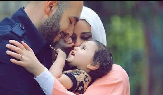 ভালোবাসার ছায়ায় ত্যাগের গল্প, সম্পর্কের ভাঙন